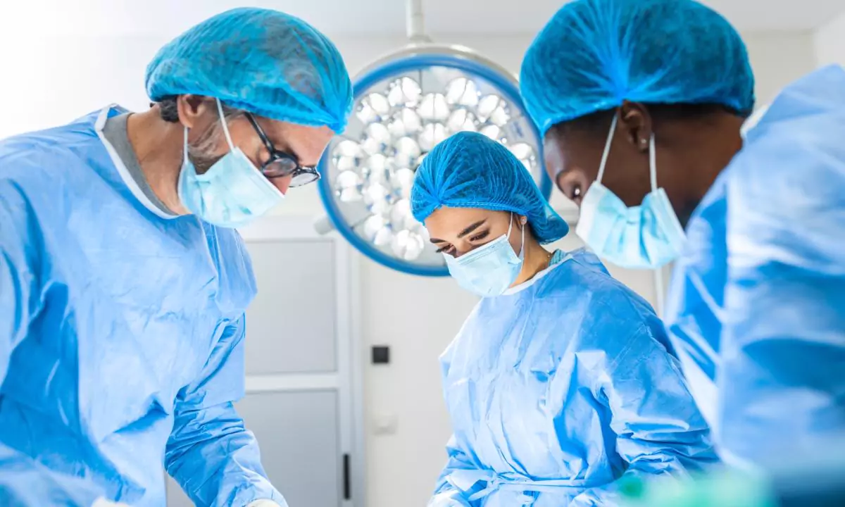 chirurgia-estetica-della-voce-si-puo-cambiare-intonazione-con-un-operazione-e-molta-pratica